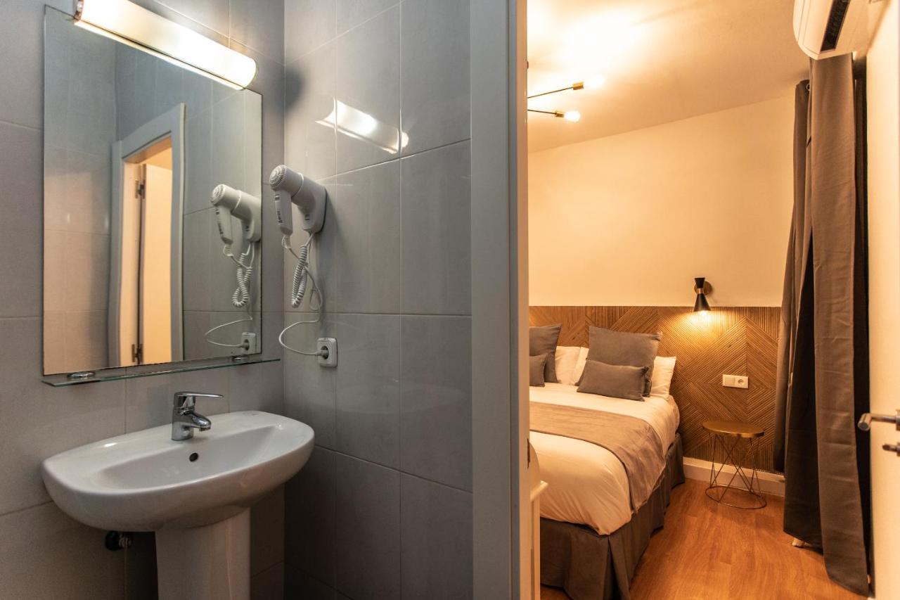 Suites You Gran Via Мадрид Екстериор снимка