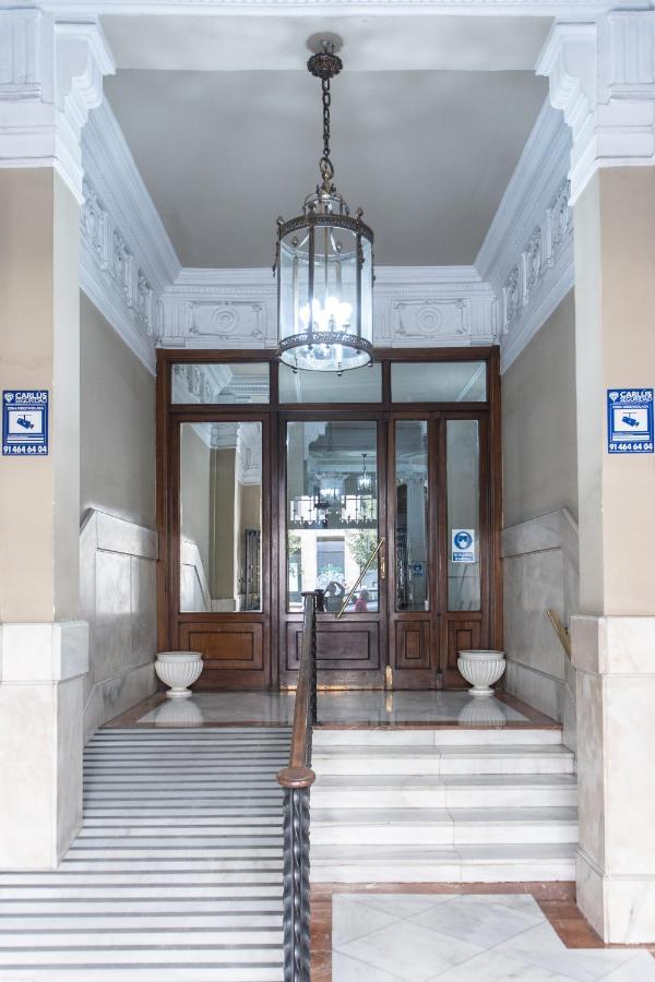 Suites You Gran Via Мадрид Екстериор снимка