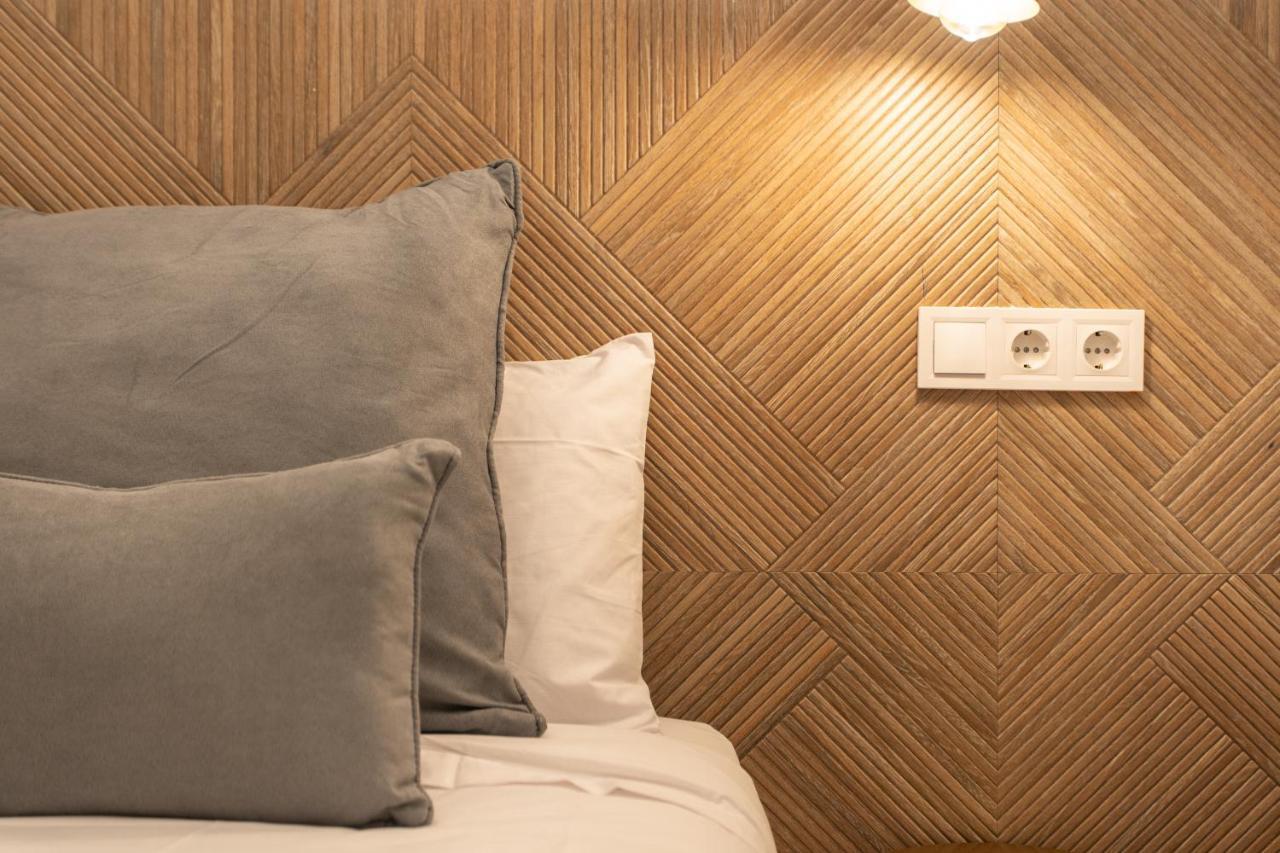 Suites You Gran Via Мадрид Екстериор снимка