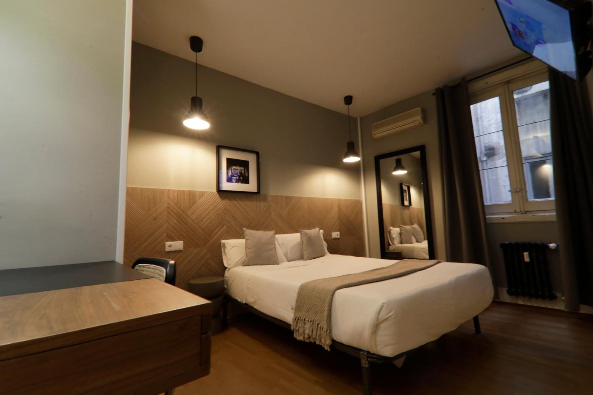 Suites You Gran Via Мадрид Екстериор снимка