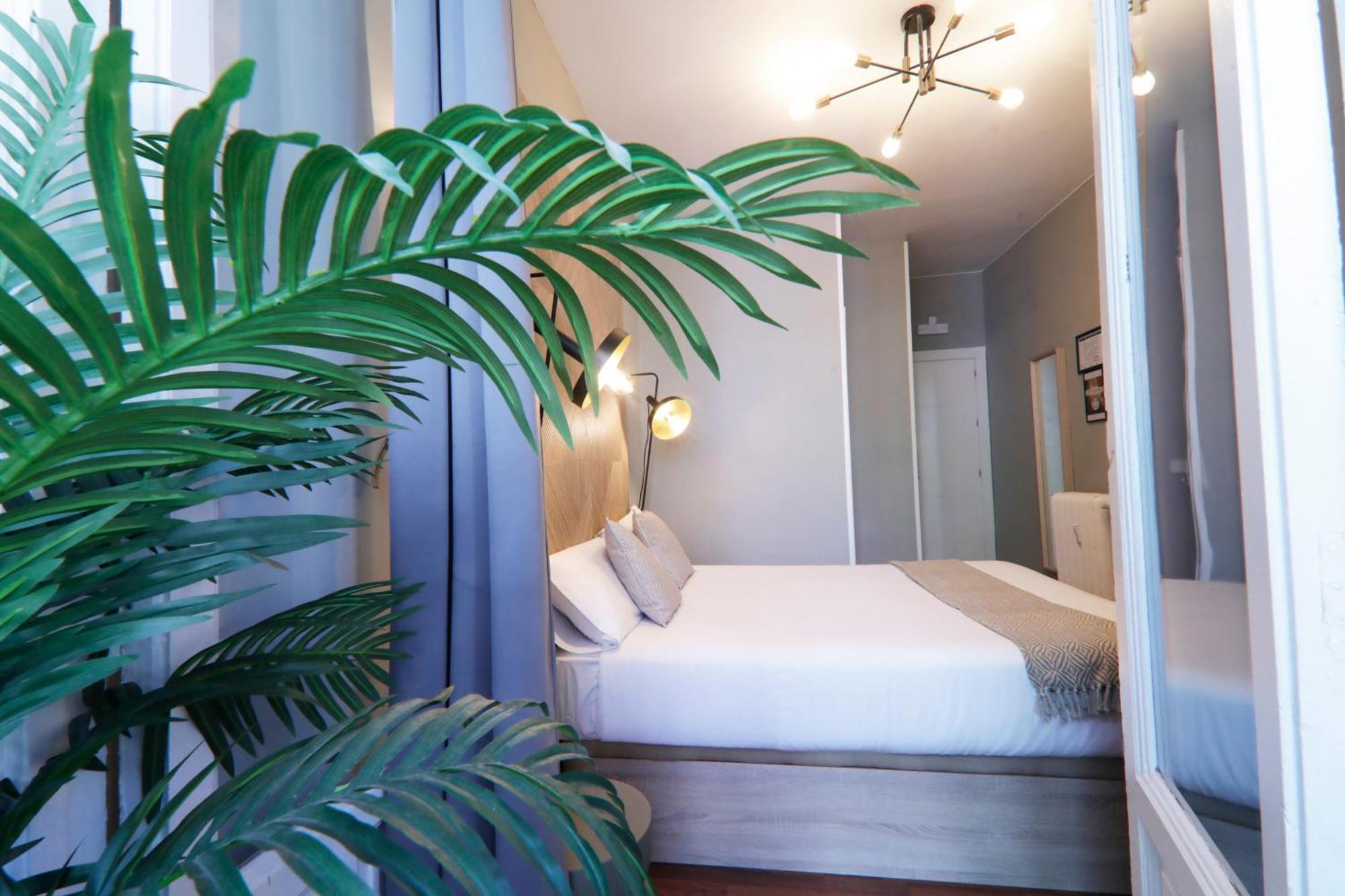 Suites You Gran Via Мадрид Екстериор снимка